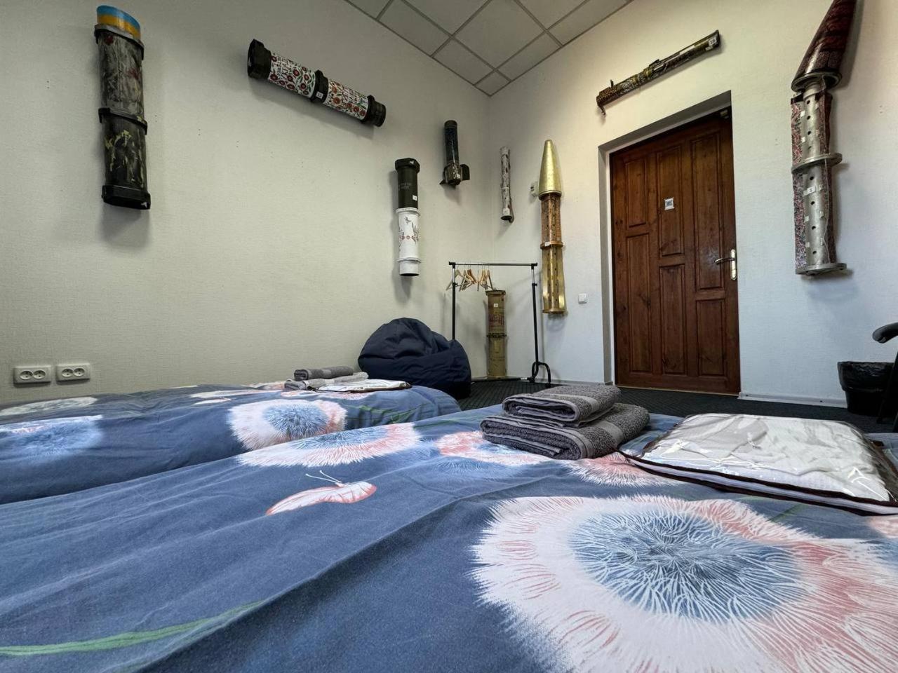 Hotel Арт-Вокзал à Kryvy Rih Chambre photo